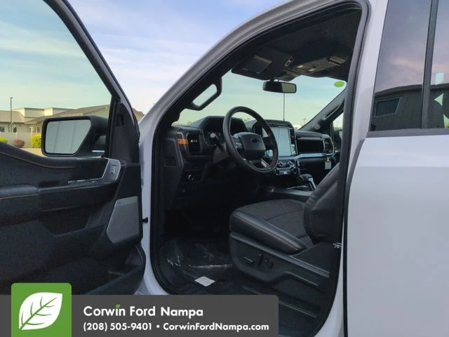 New 2026 Oxford White Ford Tremor image 9