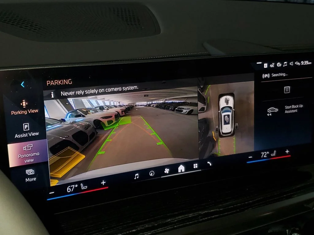 New 2026 White BMW sDrive40i image 22
