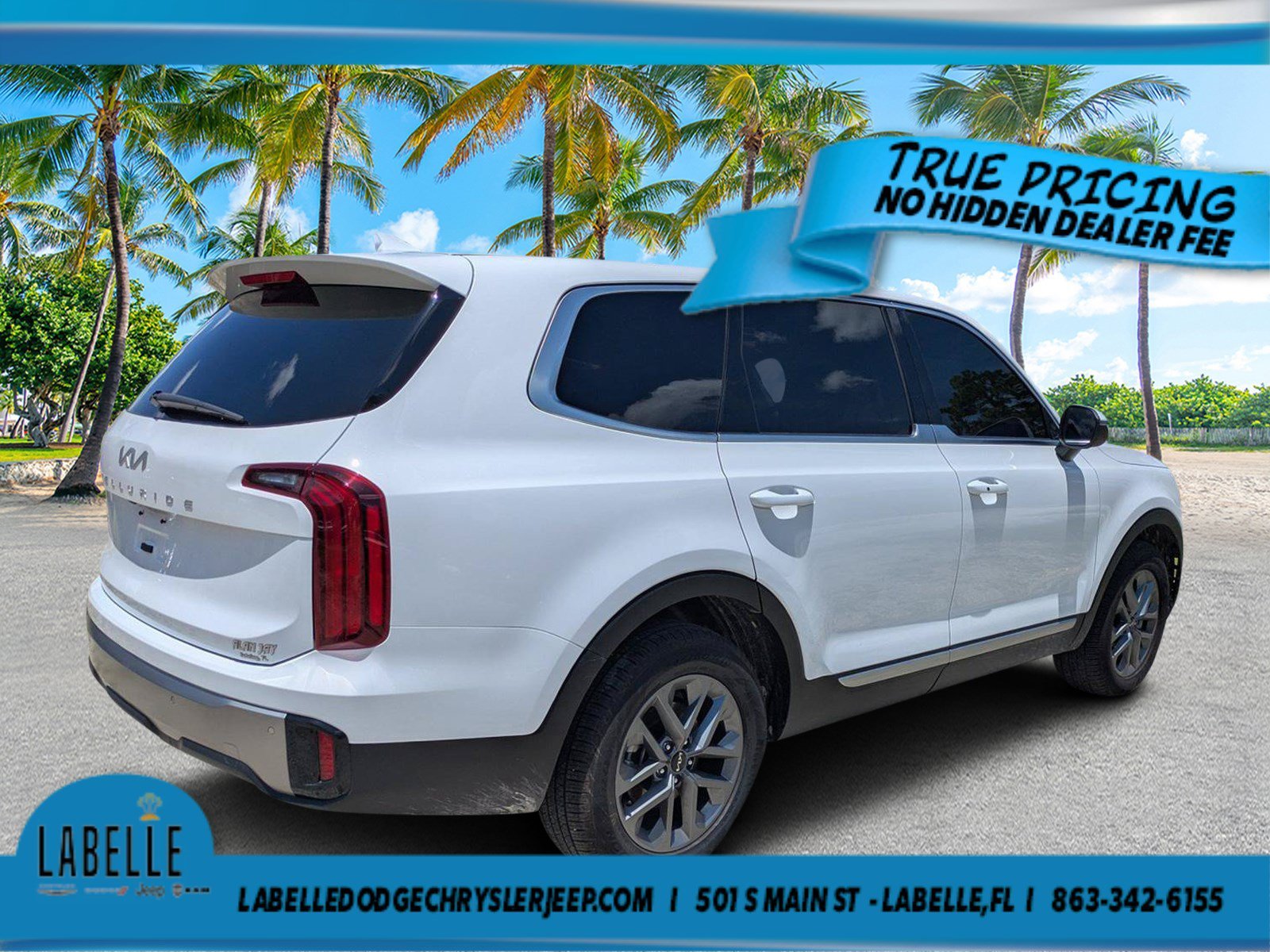 Used 2025 Glacial White Pearl Kia LX image 3