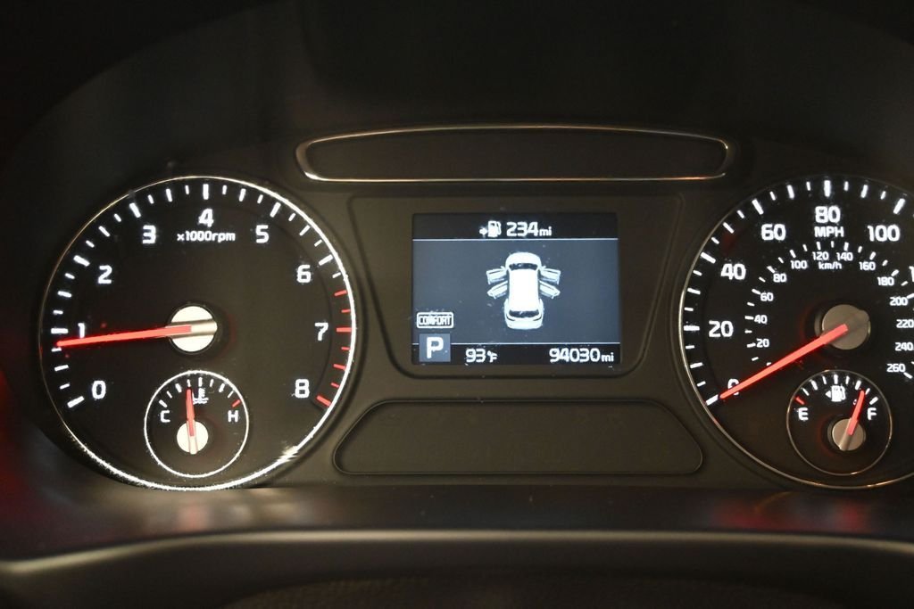 Used 2020 Red Kia LX image 15