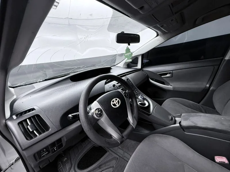Used 2011 Silver Toyota Two Hatchback 4D image 23