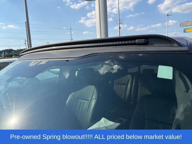 Used 2017 Red Ford XLT image 21