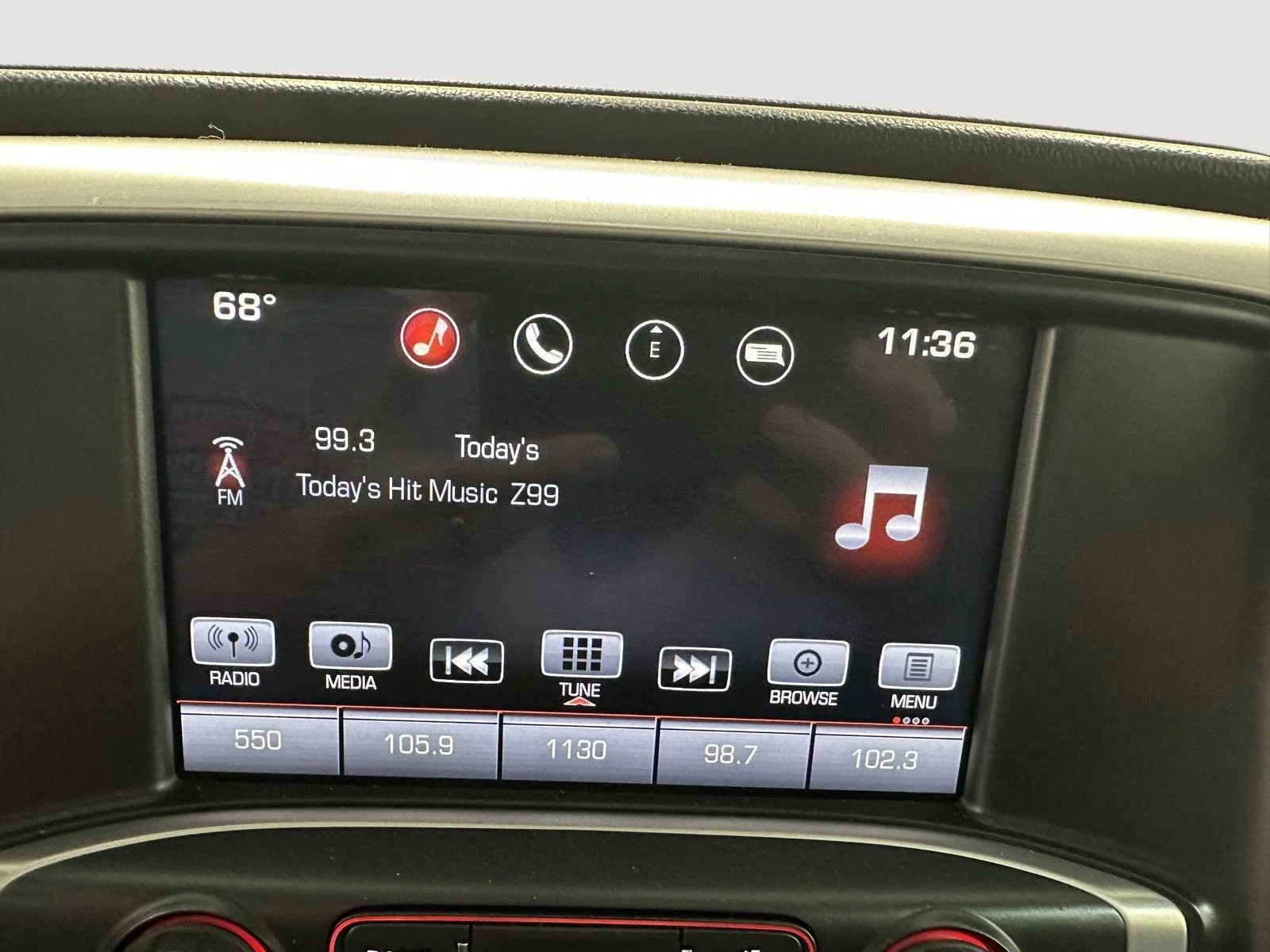 Used 2016 SUMMIT WHITE GMC SLE image 12