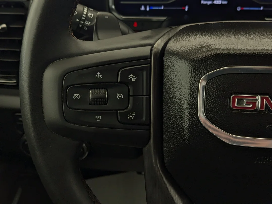 Certified Used 2025 Grey GMC AT4 - - 4WD - 2Lift - X31 Pkg - AT4 Premium Pkg & More! image 17