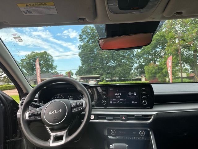 Used 2023 Gray Kia LXS image 25