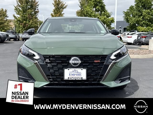 2025 Nissan Altima SR - Photo 6