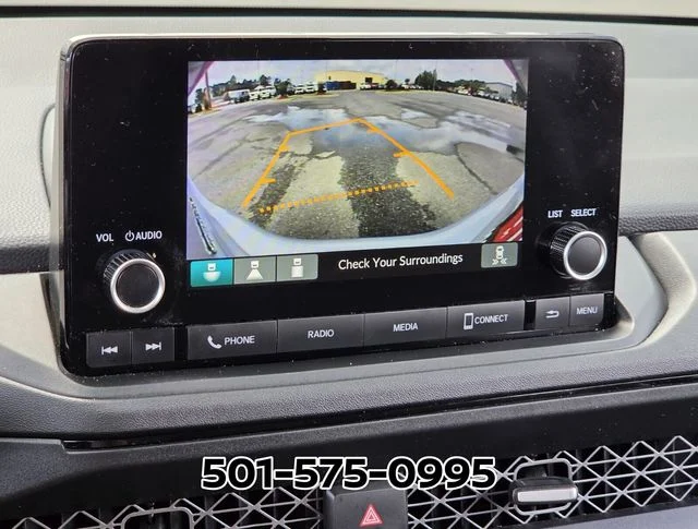 Used 2025  Honda SE image 24