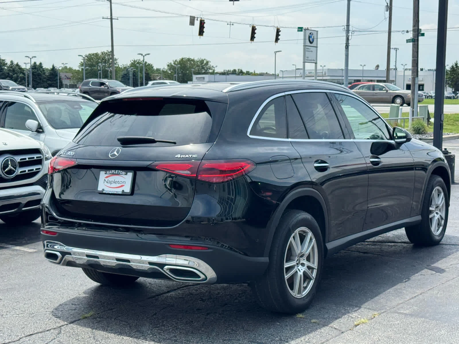 Used 2023 Black Mercedes-Benz GLC 300 image 9