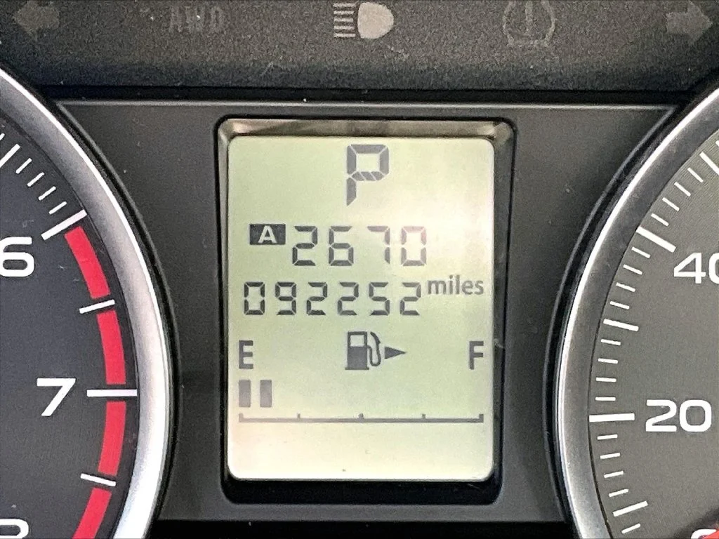 Used 2016 Brown Subaru 2.5i Premium image 18