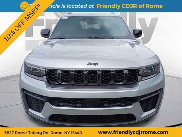 New 2026 Silver Zynith Exterior Paint Jeep Altitude image 2