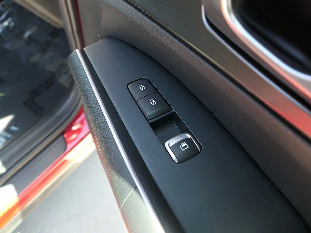 Used 2023 Red Kia EX image 26