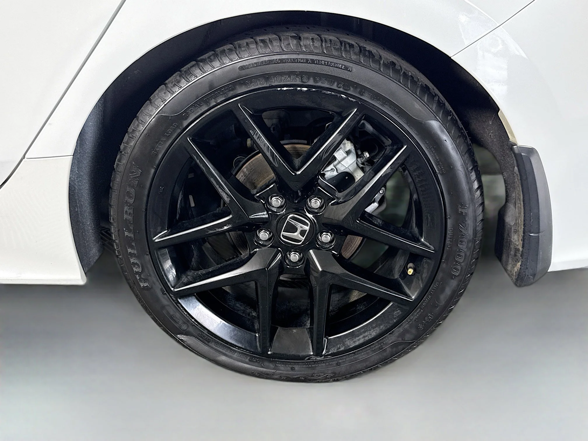 Used 2023 Platinum White Pearl Honda Sport image 33