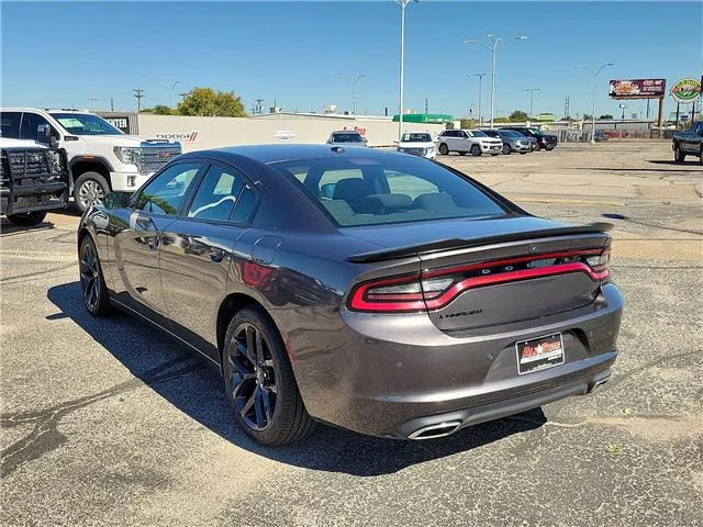 Used 2022 Gray Dodge SXT Rear-Wheel Drive image 3