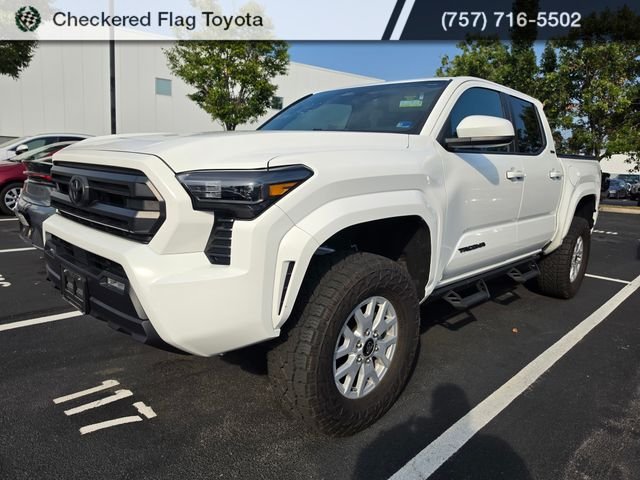 Used 2025 Ice Cap Toyota SR5 image 1
