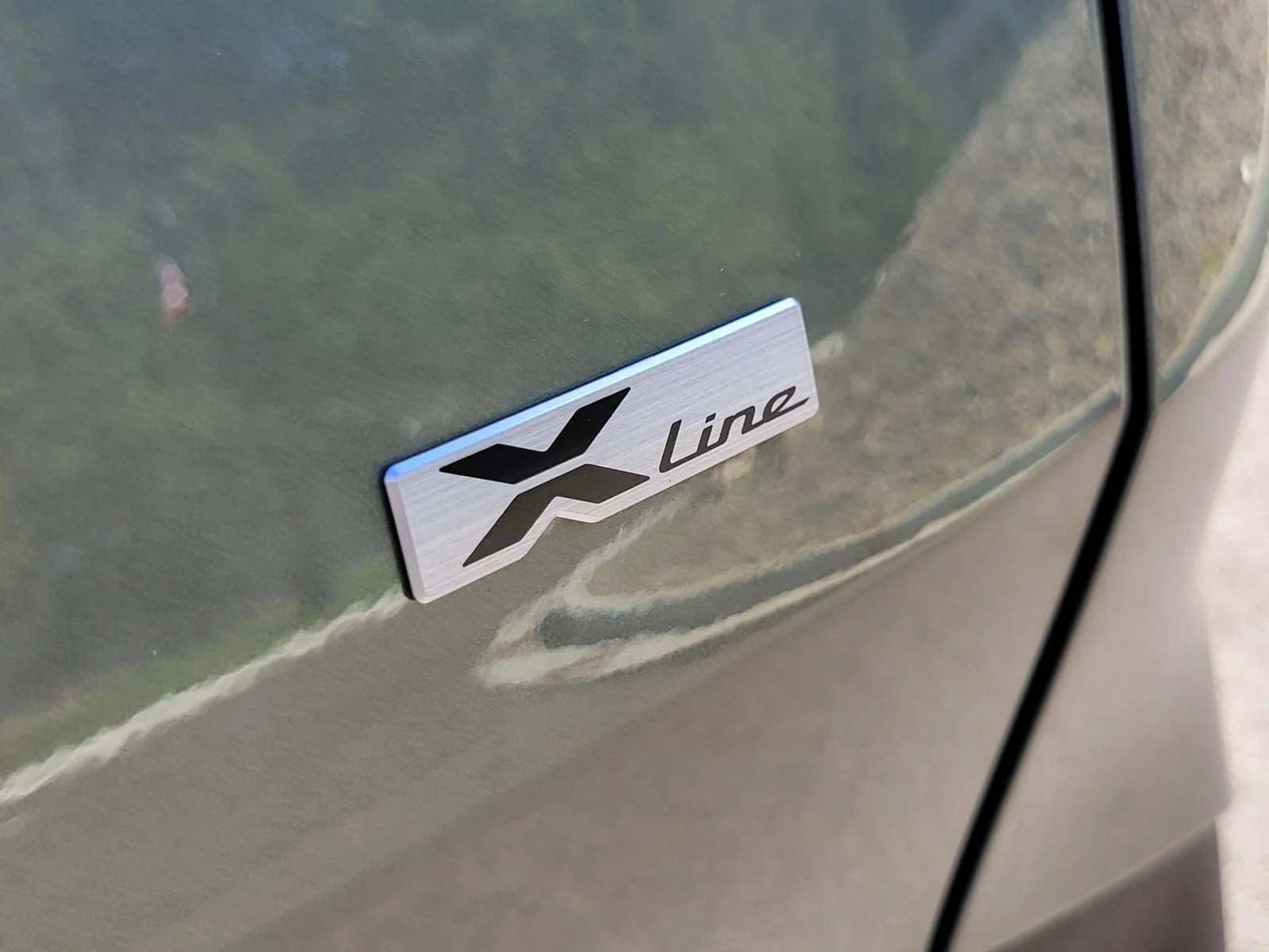 Certified Used 2025 Green Kia X-Line image 32