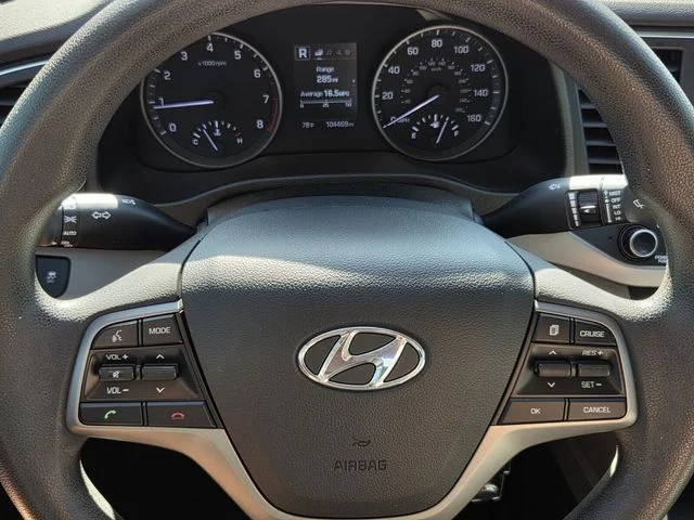 Used 2018 Blue Hyundai SEL image 20