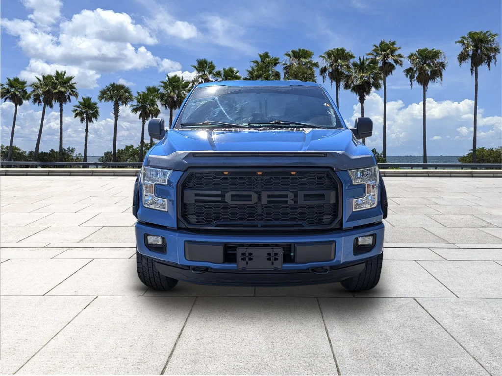 Used 2016 Blue Flame Metallic Ford XLT image 3