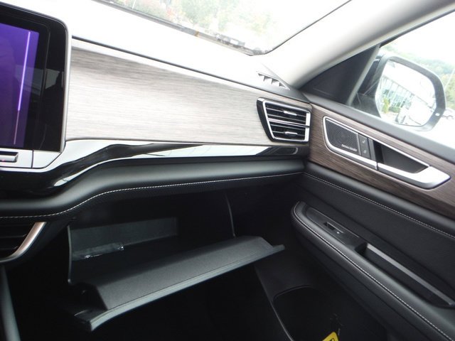 2026 Volkswagen Atlas SEL Premium R-Line - Photo 40