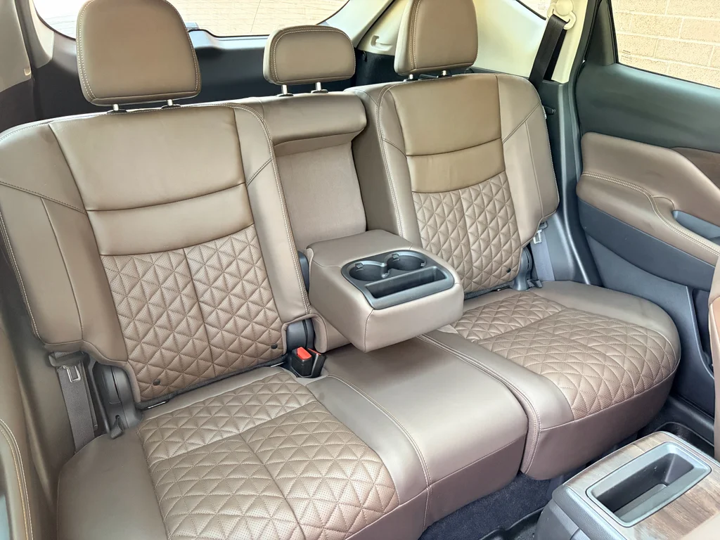Used 2021 Pearl White Tricoat Nissan Platinum image 25