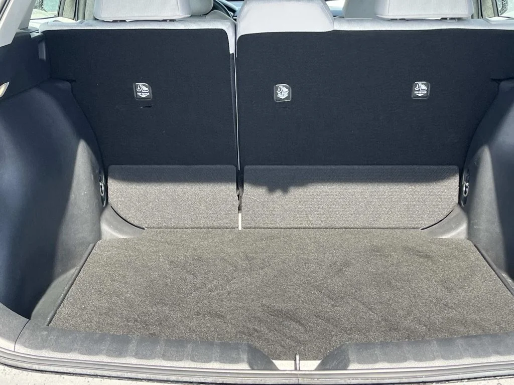 Used 2025 Black Toyota L image 10
