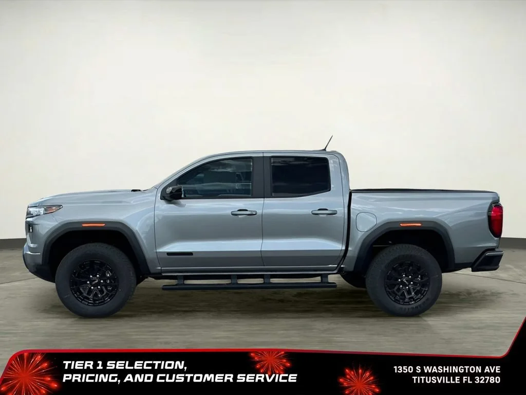 New 2026 Sterling Metallic GMC Elevation image 3