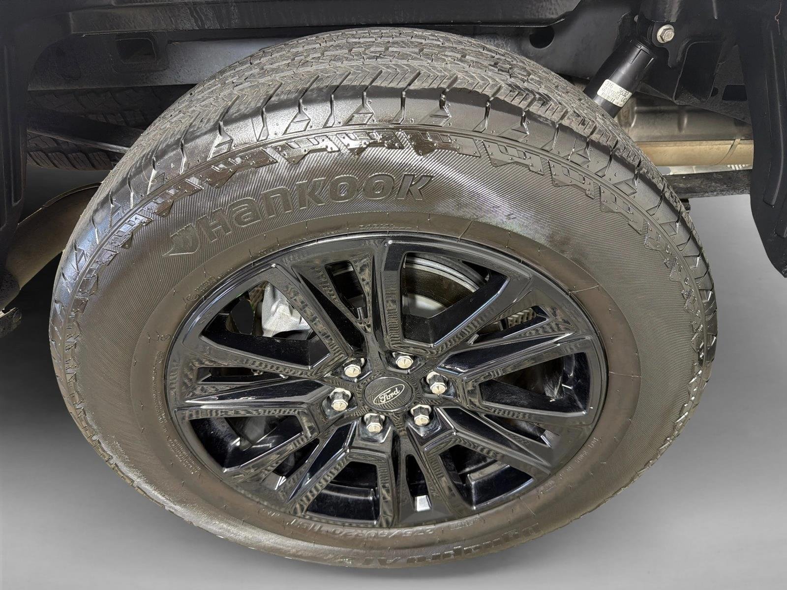 Used 2025 Star White Metallic Tri-Coat Ford Platinum image 18