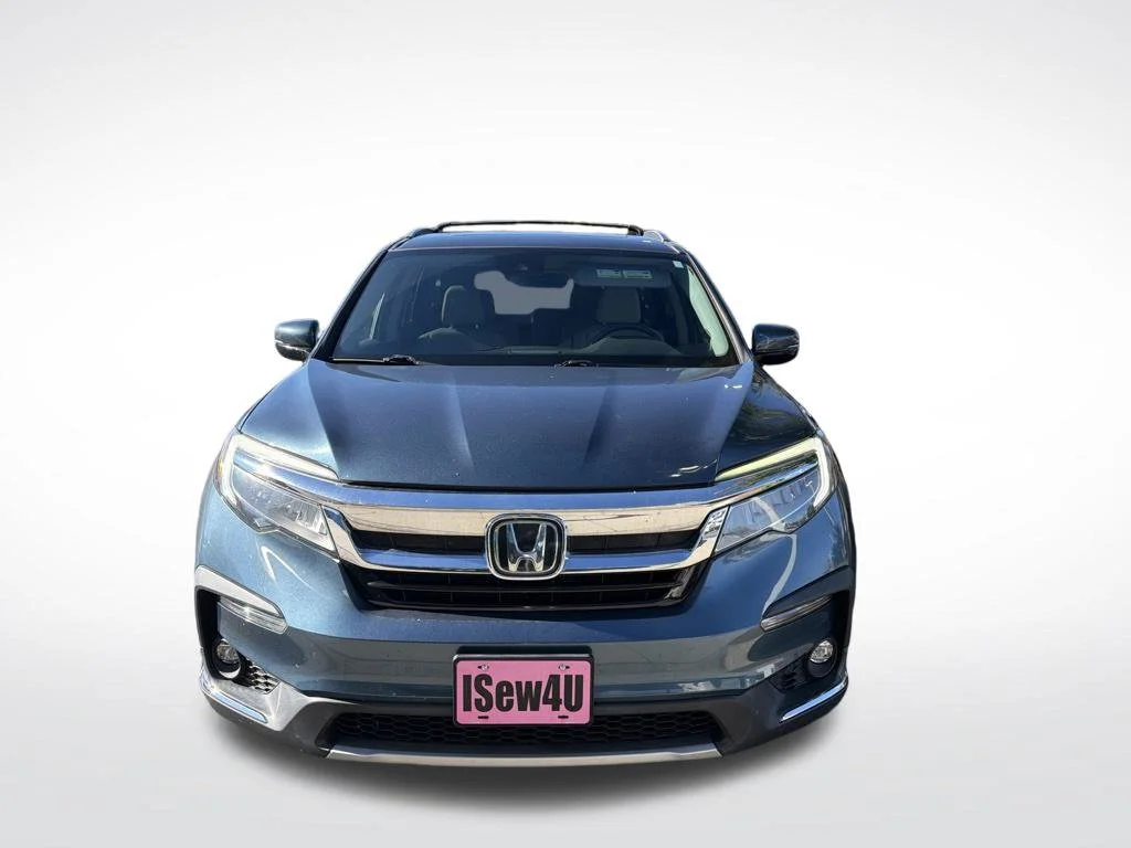 Used 2022  Honda Touring image 2
