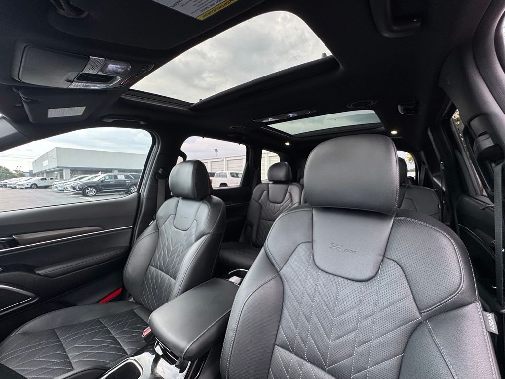 Used 2024 Black Kia SX X-Pro image 19