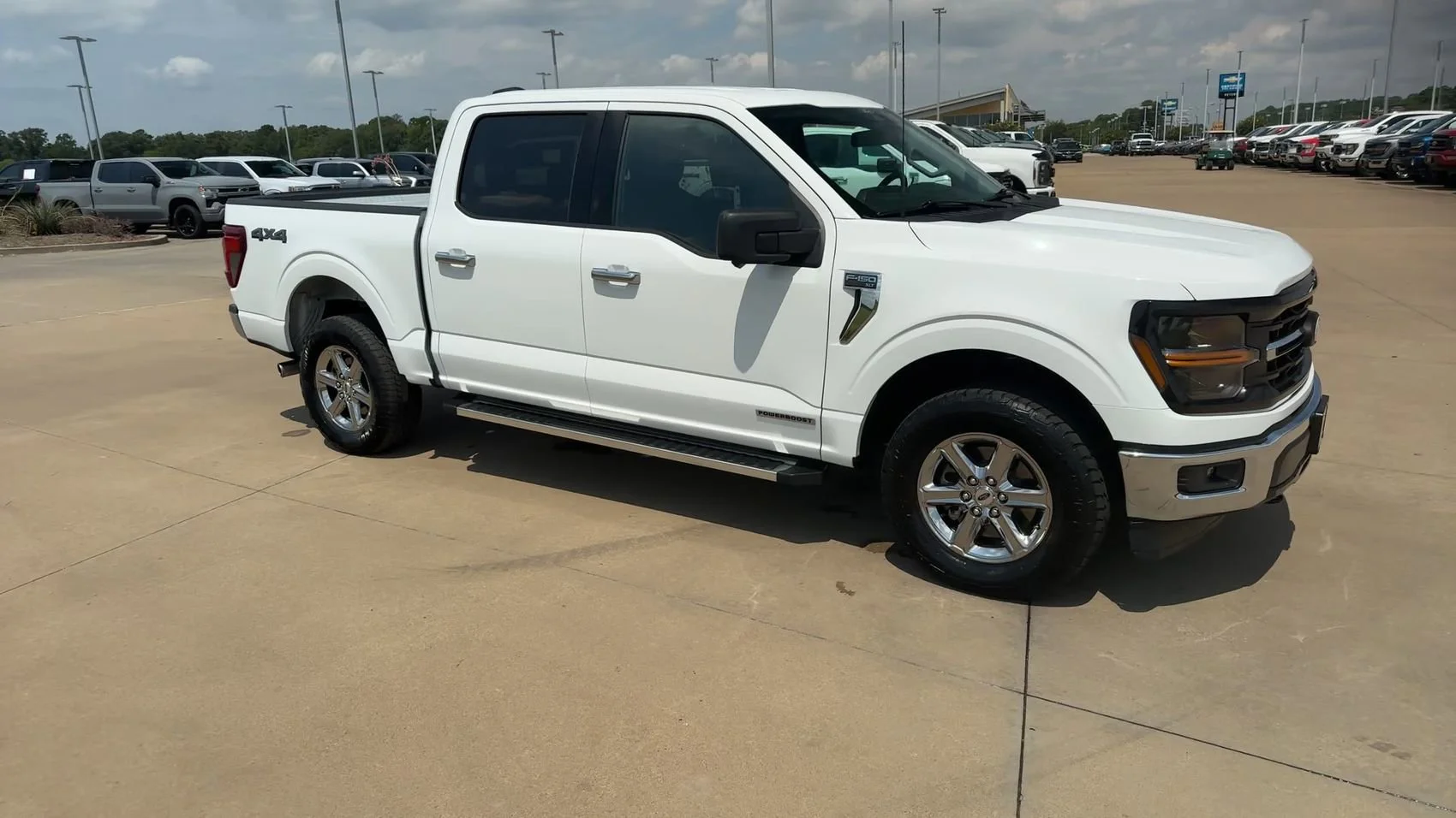 2024 Ford F-150 XLT - Photo 9