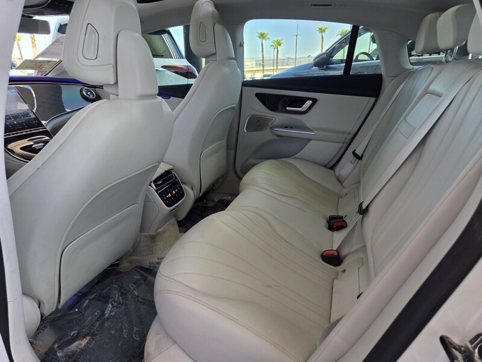 Certified Used 2023 MANUFAKTUR Moonlight White Metallic Mercedes-Benz EQE 350+ image 14