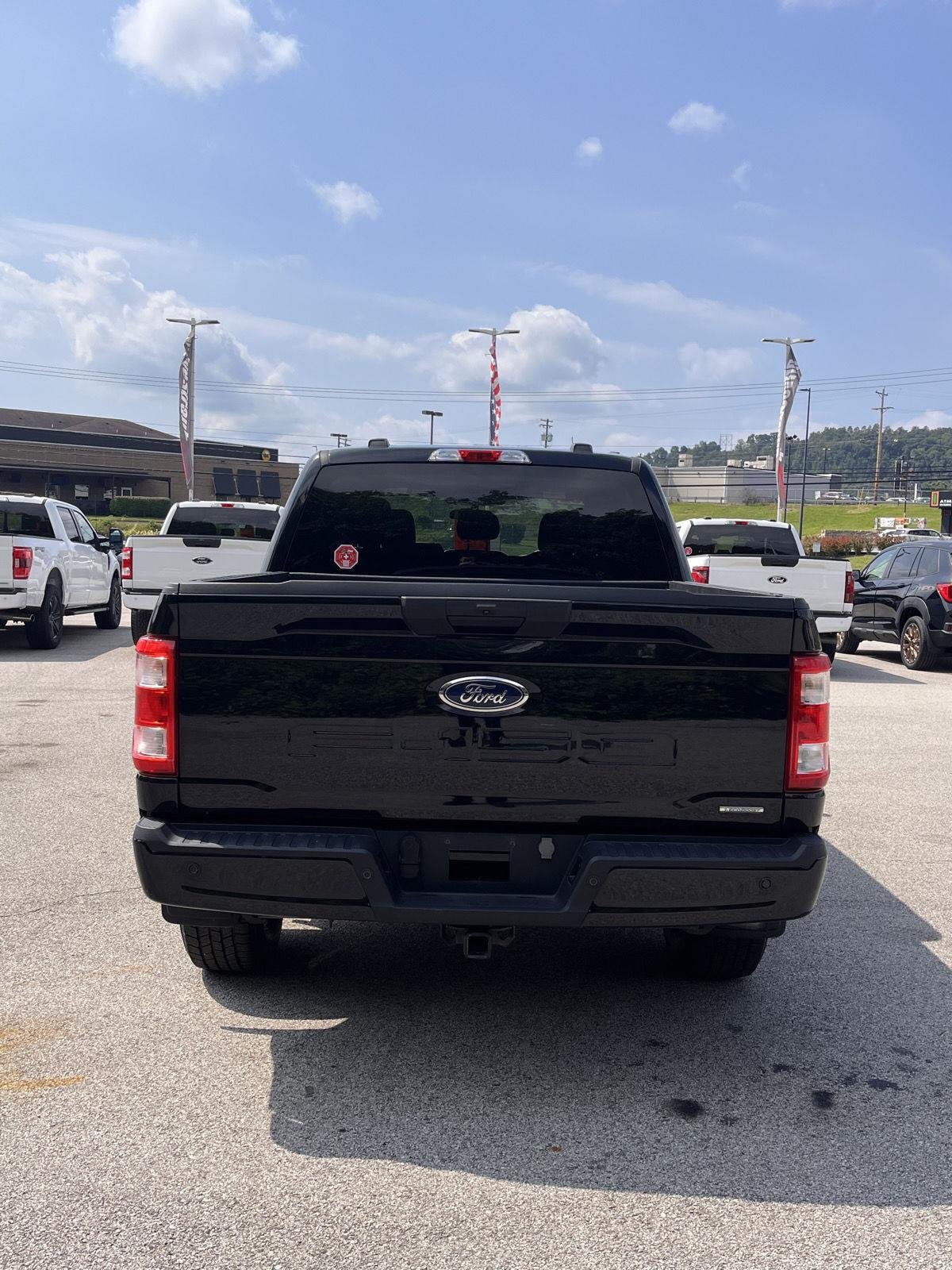 Used 2023 Agate Black Ford XL image 5