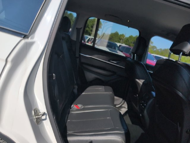 Used 2023 White Jeep Limited image 28