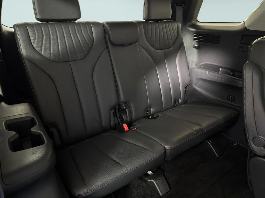 Used 2024 Black Hyundai Limited image 16