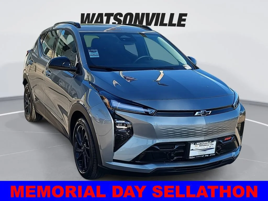 2027 Chevrolet Bolt EV RS Auto's photo