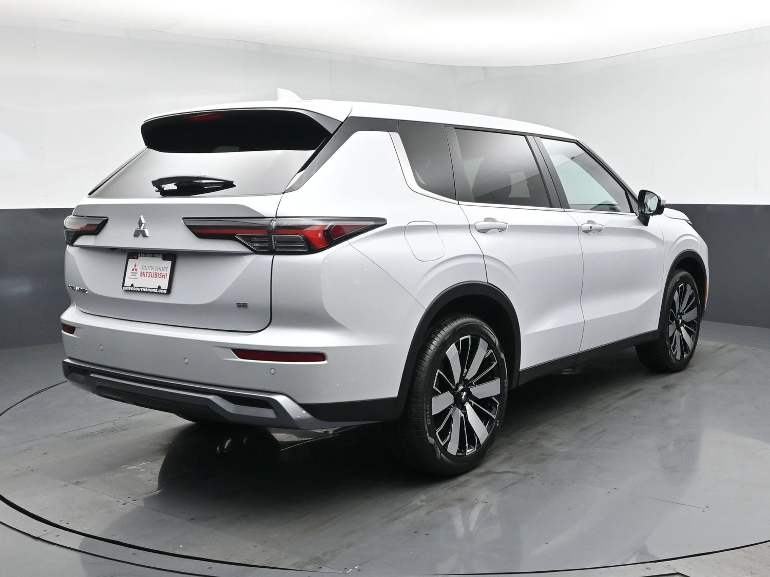 New 2026 White Mitsubishi SE 1.5T 2WD image 22