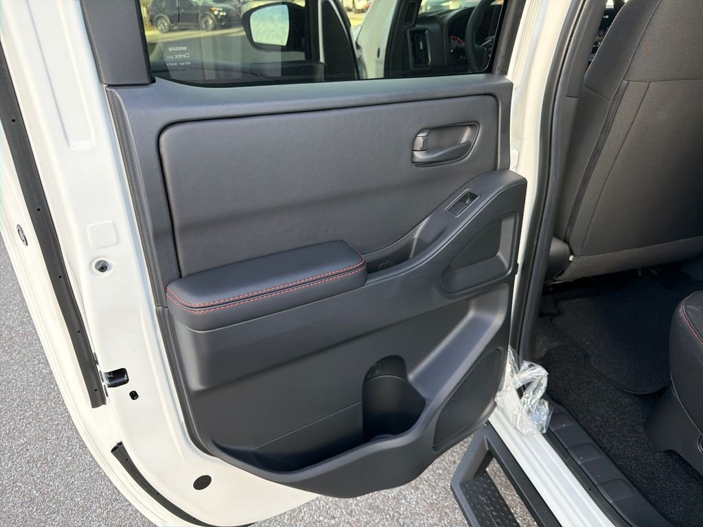 New 2026 Nissan Frontier PRO-X 4D Crew Cab