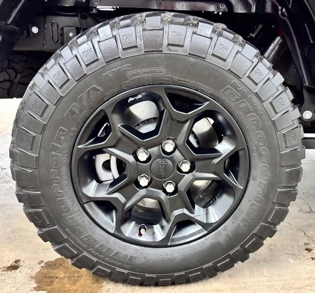 Used 2023 Red Jeep Willys image 8