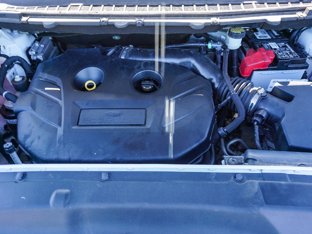 Used 2018 White Ford SEL image 26
