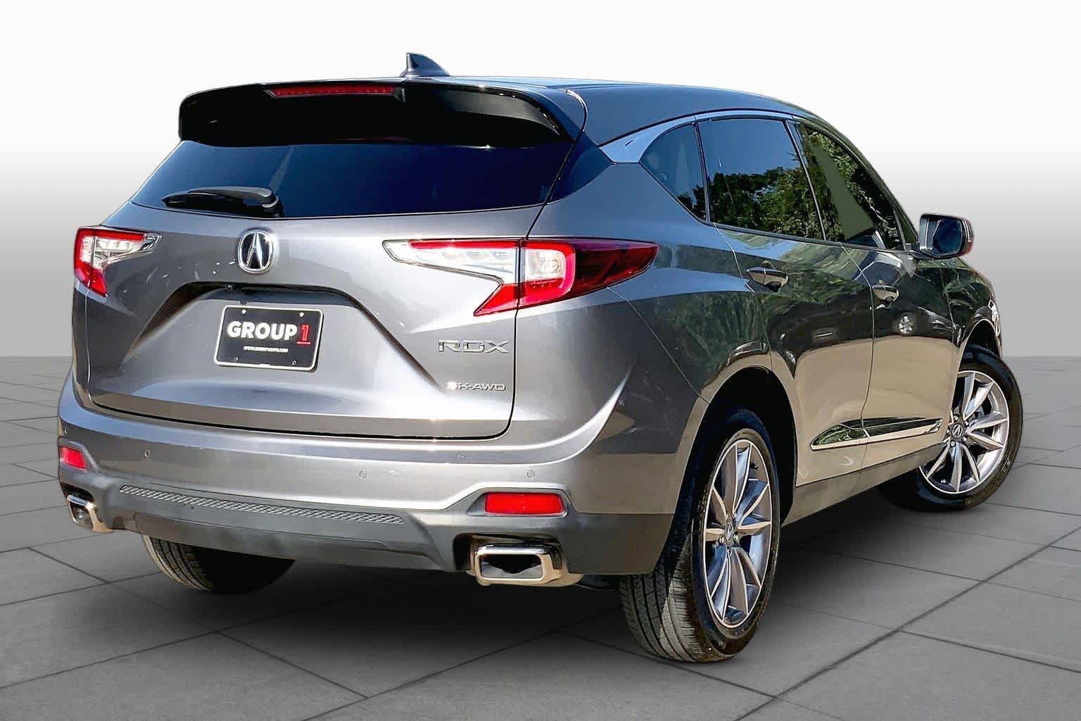 Used 2023 Liquid Carbon Metallic Acura w/Technology Package image 13