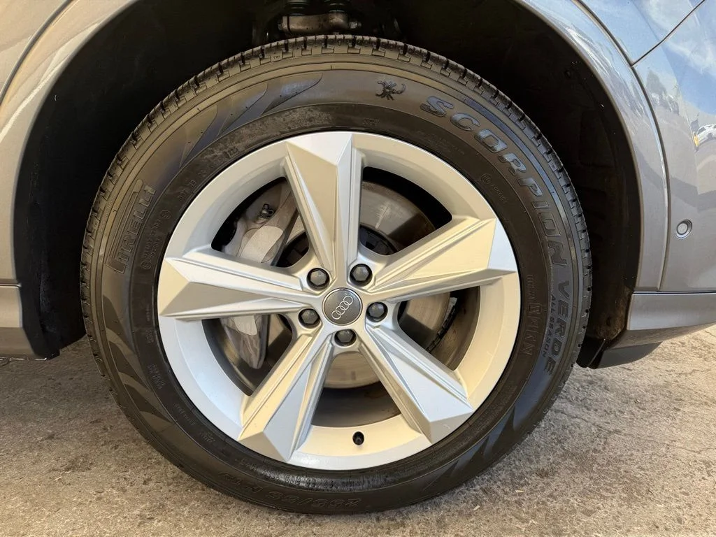 Used 2020 Gray Metallic Audi 45 Premium Plus quattro image 10