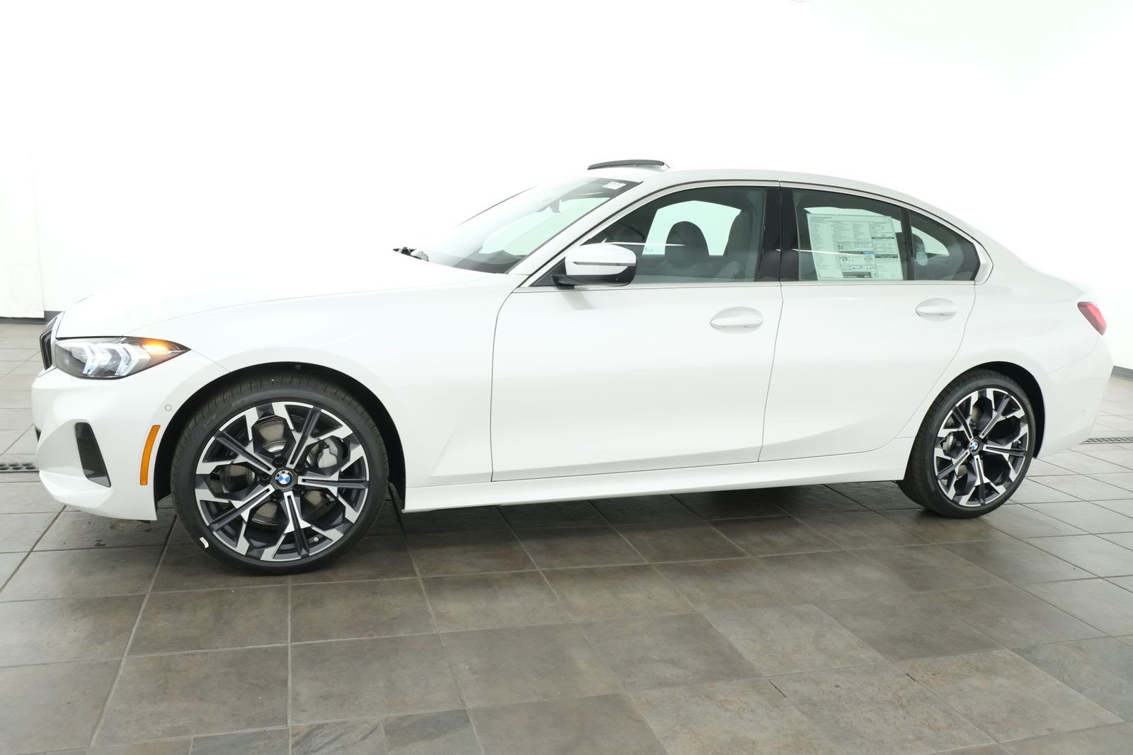 New 2026 Mineral White Metallic BMW 330i xDrive image 2