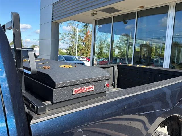 Used 2023 Blue Ford  image 20