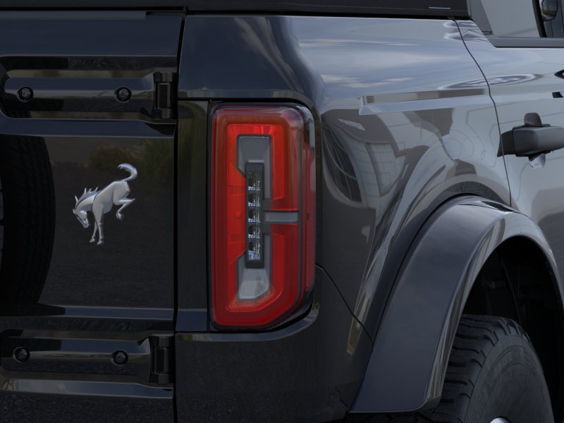New 2026 Shadow Black Ford Outer Banks® image 23