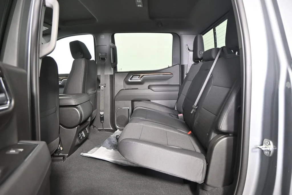 2026 Chevrolet Silverado 1500 LT - Photo 17