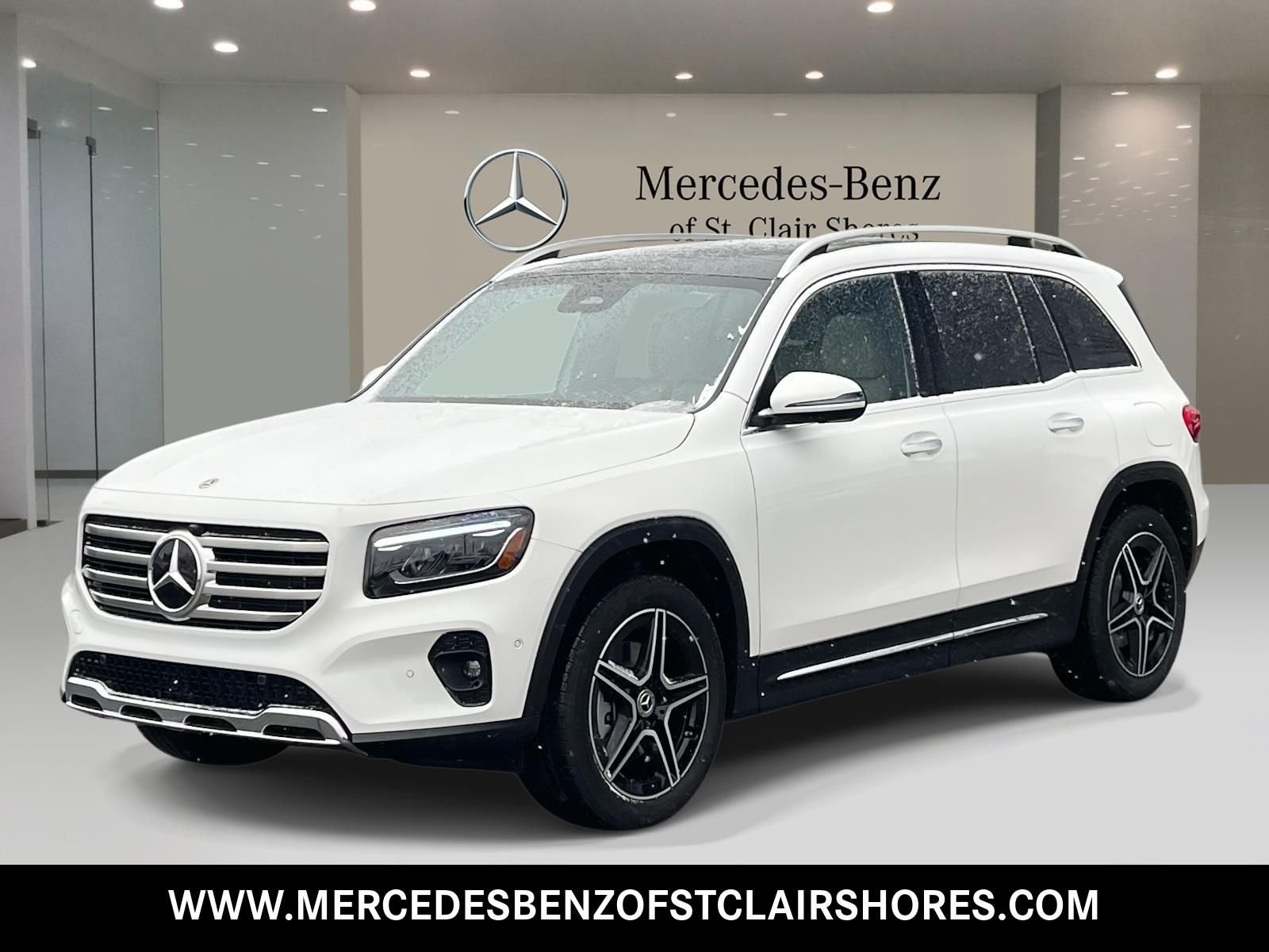 2026 Mercedes-Benz GLB GLB 250 4MATIC's photo