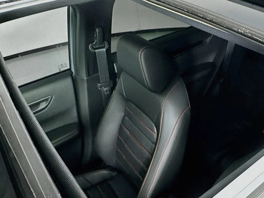 New 2027 Meteorite Gray Metallic Honda Sport-L image 30