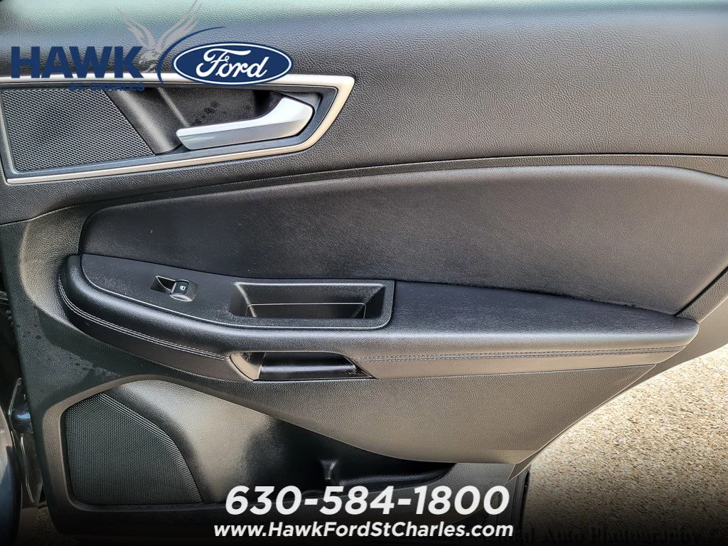 Used 2023 Blue Metallic Ford SEL image 21