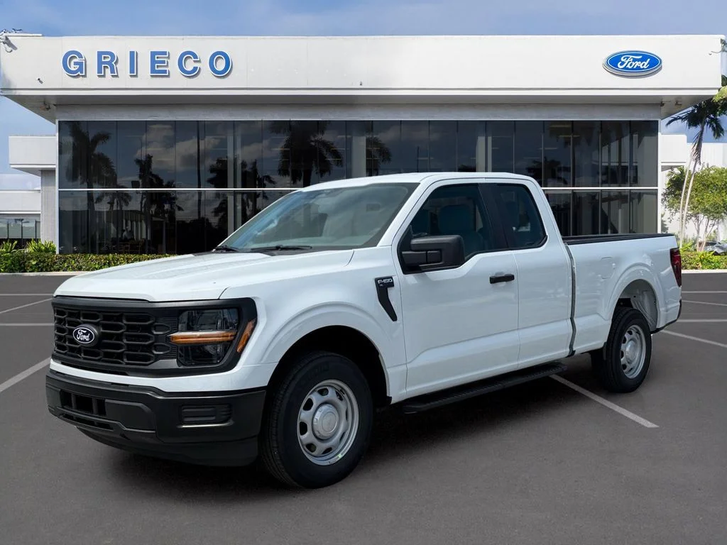 New 2026 Oxford White Ford XL image 3