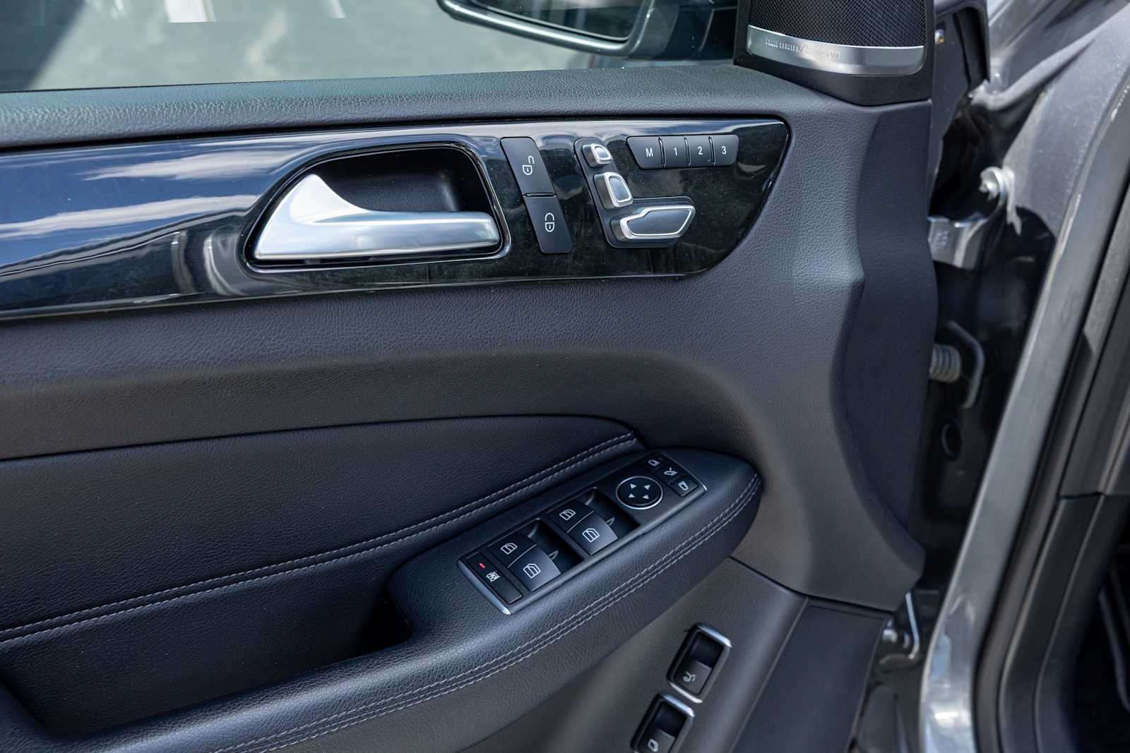 Used 2019 Selenite Grey Metallic Mercedes-Benz GLS 450 image 13