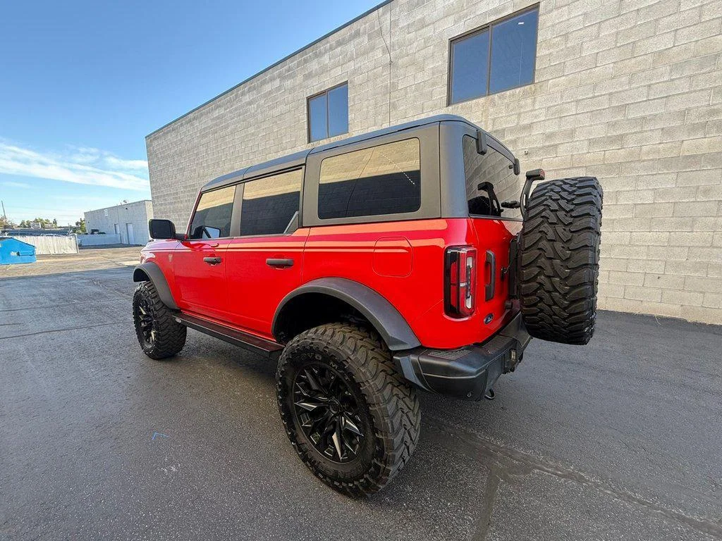 2022 Ford Bronco 4-Door Base - Photo 4
